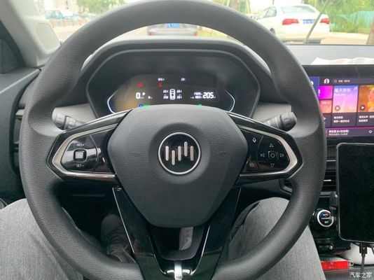 Xe điện tinh khiết Weima E5 Nhiều màu 170km / h Xe điện năng lượng mới