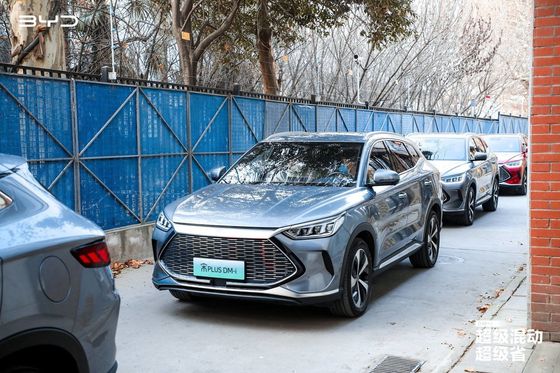 Xe điện thân thiện với môi trường AWD