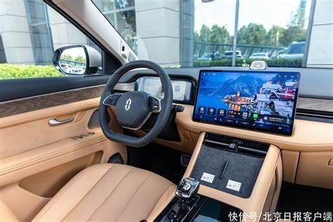 Ô tô điện cỡ lớn 1,5 tấn Xăng lai điện 200 km/h HUAWEI AITO M7 SUV