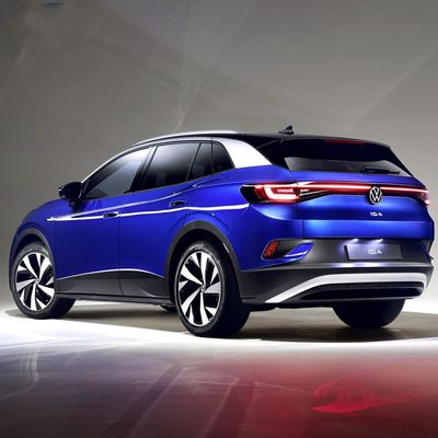 Id4 Crozz Ô tô điện cỡ lớn 160km / H SUV 5 chỗ chạy điện 2765mm Chiều dài cơ sở