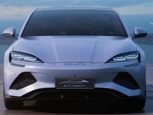 Xe điện động cơ kép BYD Seal