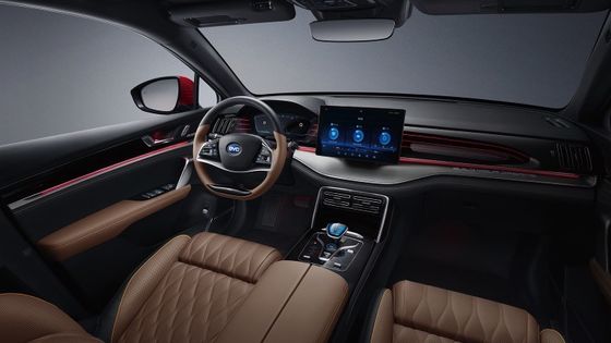 Ô tô điện hiệu suất cao 635 km