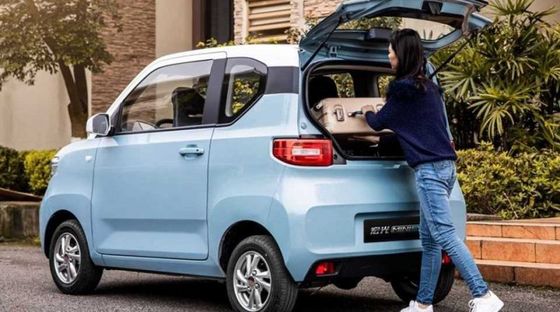 Phạm vi 120km Xe điện Wuling RWD 3 Cửa 2 Hộp Xe điện mini 4 chỗ
