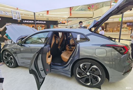 Xe ô tô điện cỡ lớn Zeekr 001 Tầm xa 732 km Sang trọng 6,9 giây đến 100 km / h