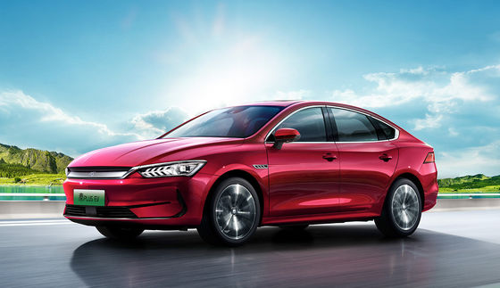 Ô tô điện cỡ trung 400 km