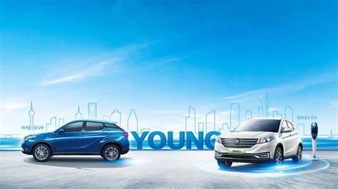 Dongfeng Glory E3 Electric SUV Ô tô EV AMG Drive Unit Xe điện 5 chỗ