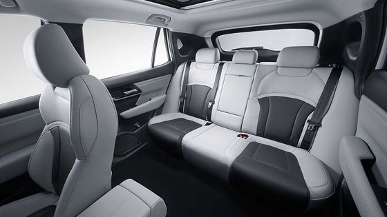 Mitsubishi Airtrek SUV nhỏ Xe điện EV 175km / h Phạm vi 500km dành cho người lớn