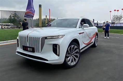 Xe điện cỡ lớn Deluxe SUV Hongqi E-HS9 120kWh Phạm vi 660km