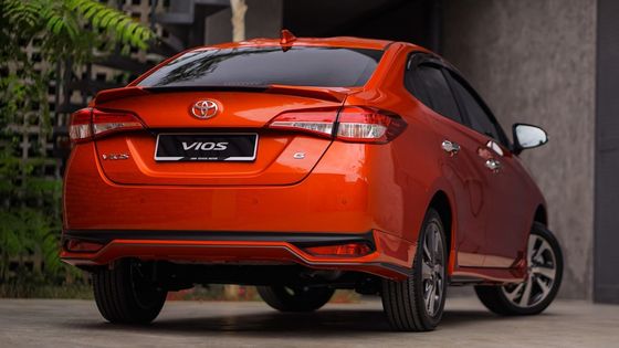 Xe điện trung bình Toyota Vios 190km/H Tốc độ tối đa FWD Sedan 5 chỗ