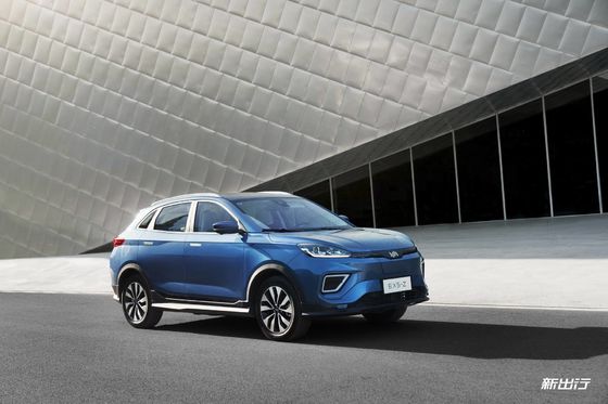 Ô tô điện cỡ lớn dành cho người lớn Xe điện Weima EX5 Pure EV 160km / h Phạm vi 403km