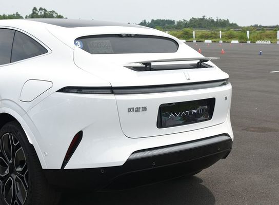 Xe Điện Lớn 4 Cửa 5 Chỗ Avita 11 Phạm vi 555km 200km/h Tốc độ tối đa