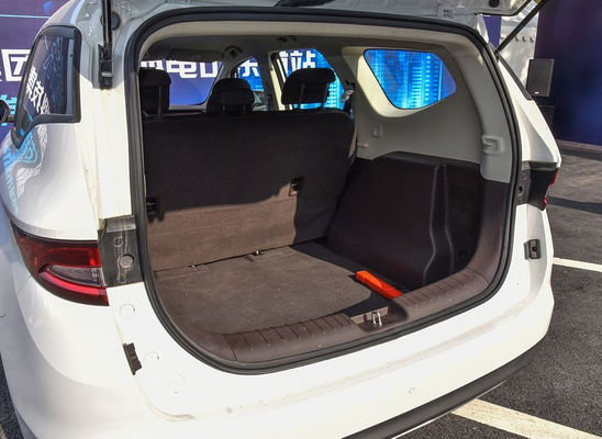 Geely Maple Leaf 80V Ô tô điện tinh khiết MPV FWD Phiên bản tuyệt vời 130Km / h