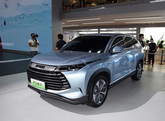 Xe Điện Dẫn Động 4 Bánh FWD