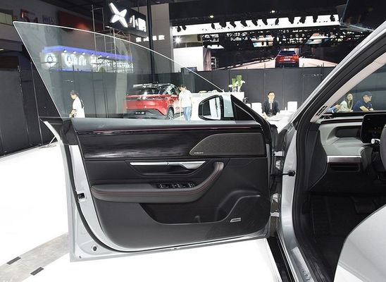 Xe điện Limousine thông minh Xpeng P7 Nedc 2WD 4WD 480 586 670 Phạm vi 706km