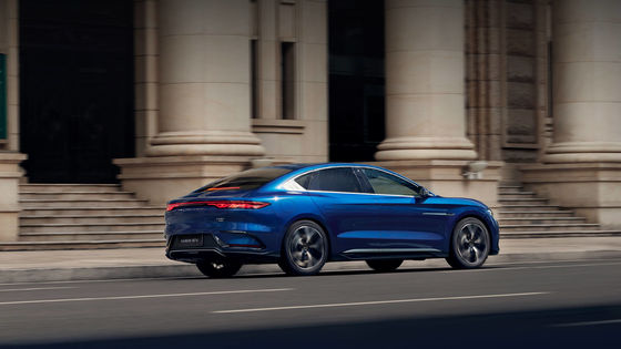 Xe năng lượng mới BYD tốc độ cao