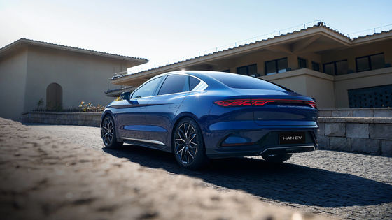 Xe năng lượng mới BYD tốc độ cao