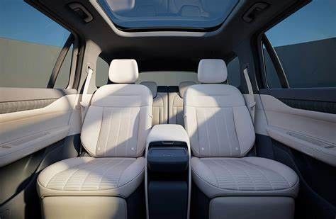 Tốc độ cao lái trái Nio EV Car ES8 SUV Xe gia đình điện nhỏ gọn