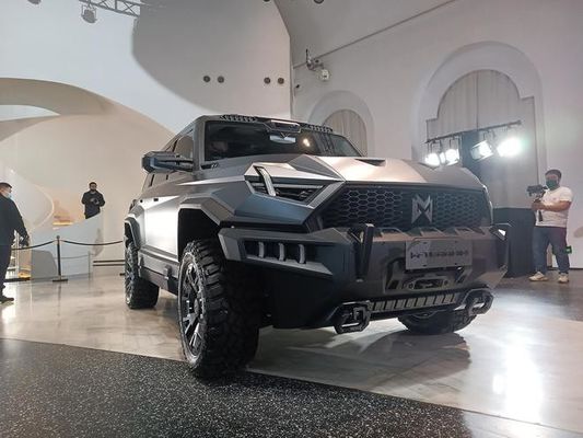 Chiếc xe EV lớn tại Dongfeng Mengshi M-Hero 917 EV Sản xuất bắt đầu 1000 mã lực 505 km phạm vi dưới mui xe
