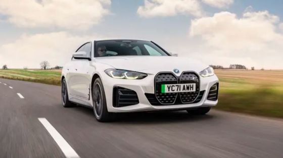 Mới nhất và tất cả các bánh xe lái xe tại BMW i4 động cơ điện kép power& hatchback có sẵn