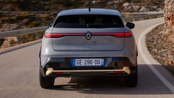 Thử nghiệm lái xe dài hạn trên Renault Megane E-Tech pin công suất 40/60kWh với khoảng 158/208 dặm