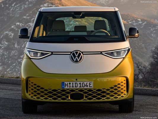 VW cổ điển nhà trọ MPV Volkswagen ID Buzz. 2023 robort điện không gian lớn thực tế cho các gia đình