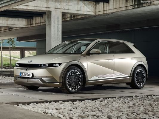 gia đình mới của xe điện hoàn toàn từ Hyundai Ioniq5 quyến rũ, thiết kế tương lai với phạm vi 430km