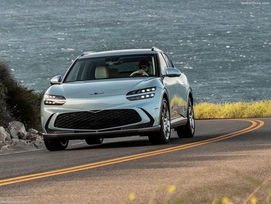 Genesis GV60 Upmarket All Electric Family Car Với pin 76.4kwh 350Nm Of Torque Boost & Drift Mô hình