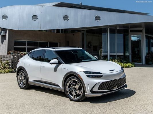 Genesis GV60 Upmarket All Electric Family Car Với pin 76.4kwh 350Nm Of Torque Boost & Drift Mô hình