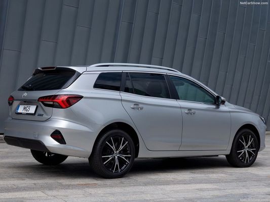 Chiếc xe điện rộng rãi, thoải mái ở MG 5 EV với phạm vi 344km và khả năng sạc siêu