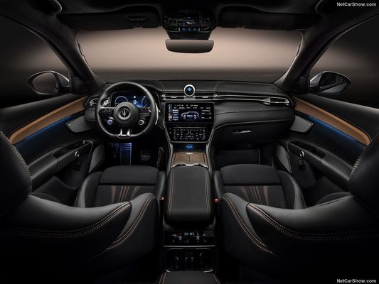 Xe điện hoàn toàn năng lượng mới với 450 phạm vi và tốc độ tối đa 325km / h tại Maserati Gran Turismo Folgore