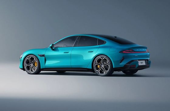 Xiaomi SU7 Sedan mới 475kW hoặc 664bhp Sức mạnh 165mph Xe năng lượng mới