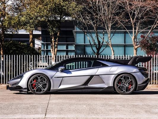 BYD Yangwang U9 Top Level Sport Car 300km/h Điện tinh khiết 1306 mã lực