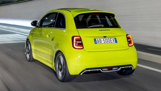 Cute And Sporty At Abarth 500e Hot Hatchback Xe điện vui vẻ như xăng 152P.S động cơ