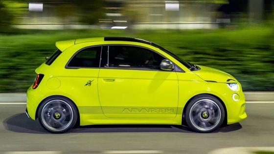 Cute And Sporty At Abarth 500e Hot Hatchback Xe điện vui vẻ như xăng 152P.S động cơ