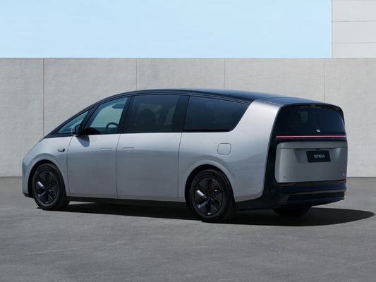 Lixiang MEGA 2024 EV 7 chỗ ngồi MPV sang trọng 710KM Long Range 4WD xe điện