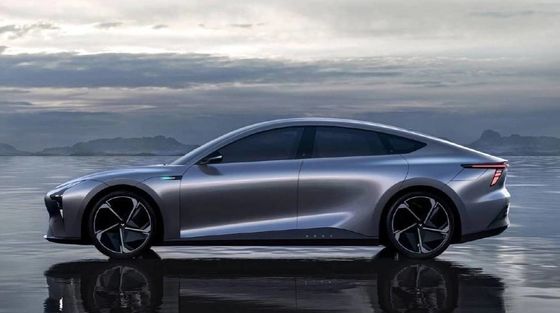 Tiền bán JV làm việc trên Jiyue 02 EV sedan với 544 mã lực với phiên bản RWD&AWD xe năng lượng mới