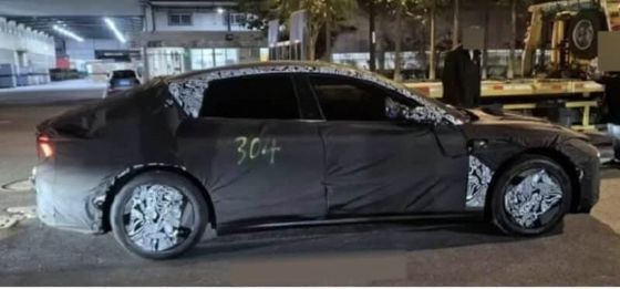 Tiền bán JV làm việc trên Jiyue 02 EV sedan với 544 mã lực với phiên bản RWD&AWD xe năng lượng mới