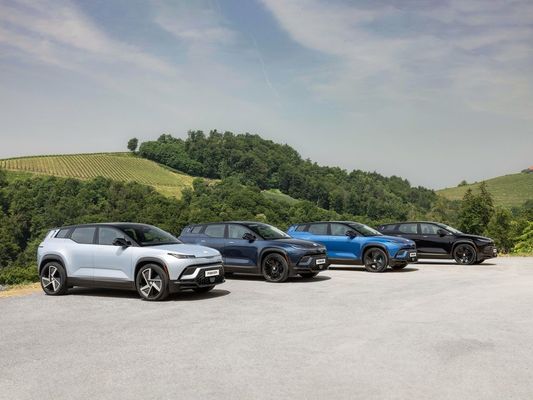 SUV điện đặc biệt mong muốn của gia đình Fisker Ocean SUV điện với sức mạnh 556bhp/737Nm