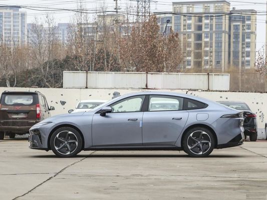 2024 Pure Electric Hatchback Dongfeng eπ 007 Xe điện Với phạm vi 530km