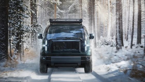 Một chiếc xe tải trcuk Canoo được xây dựng đặc biệt với giường 8 ft với nội thất lưu trữ rộng rãi