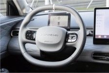 Chiếc xe EV mới nhất Dongfeng Nammi 01 hatchback EV và tầm cỡ ấn tượng và pin nguyên chất