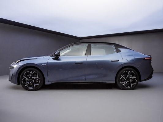 LYNK&CO 07 EM-P Plug In Hybrid Xe điện Sedan EV