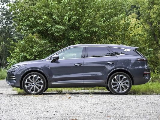 BYD Denza N8 SUV Plug In Hybrid xe điện với phạm vi 1030km