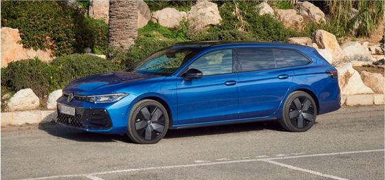 Chiếc xe đa năng VW New Volkswagen Passat PHEV 2024 với 268bhp & 400Nmof Torque,7.4s Tốc độ gia tốc