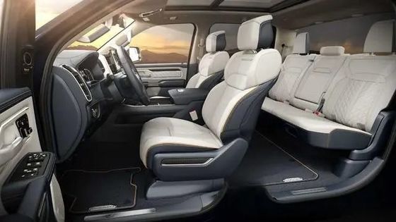 Tất cả điện không khí thải Ram 1500 REV với tiêu chuẩn đặc biệt trong kéo, một phạm vi 350 dặm với pin 168kwh