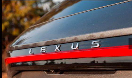 SUV crossover sang trọng 2024 Lexus RX 450h+ PHEV với phạm vi điện 37 dặm