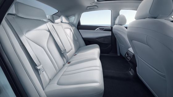 2024 Xpeng P5 xe điện EV xe điện tầm xa 480km 155KW Lượng 170km/h