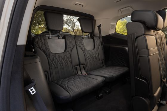 Chiếc xe năng lượng mới 2023 TANK 500 PHEV AWD Đường truyền 180km/h tốc độ tối đa với 6,9sec 0-100 tăng tốc