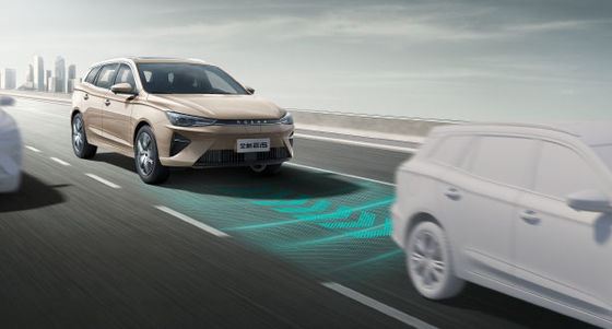 NEDC501Km Range Drive Roewe Ei5 MPV Xe điện tinh khiết Tốc độ tối đa 185km / h 8.3sec 0-100km / h gia tốc