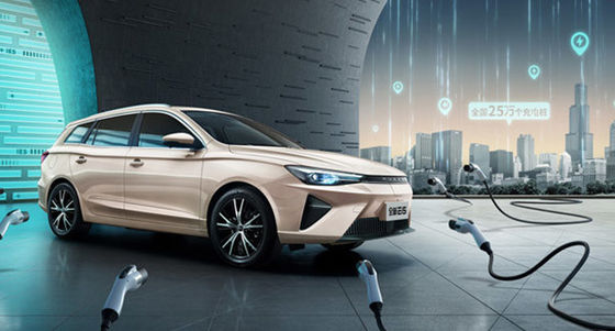 NEDC501Km Range Drive Roewe Ei5 MPV Xe điện tinh khiết Tốc độ tối đa 185km / h 8.3sec 0-100km / h gia tốc